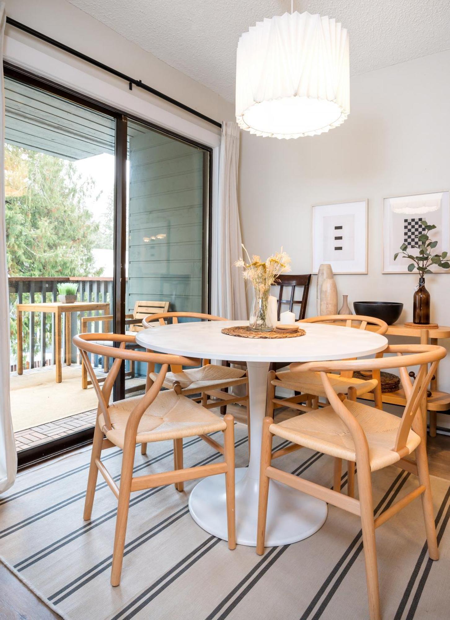 Apartamento Creekside Oasis 4 Beds Pool And Hot Tub Whistler Exterior foto